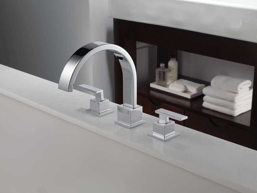 Vero Two-Handle Roman Tub Faucet in Chrome