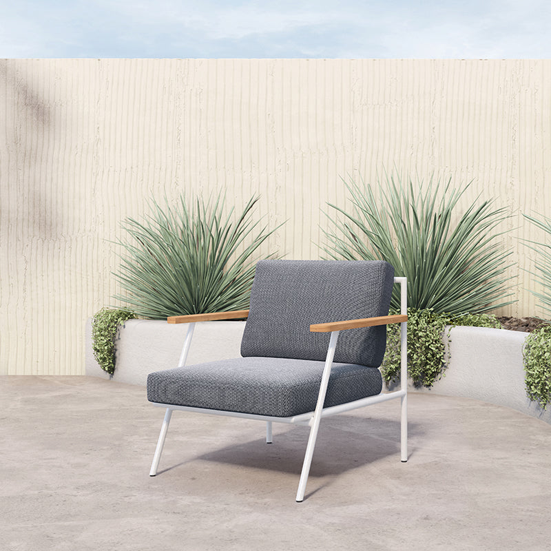 Aroba Solano Outdoor Chair in Natural Teak FSC and Faye Navy (29' x 32' x 28.75')