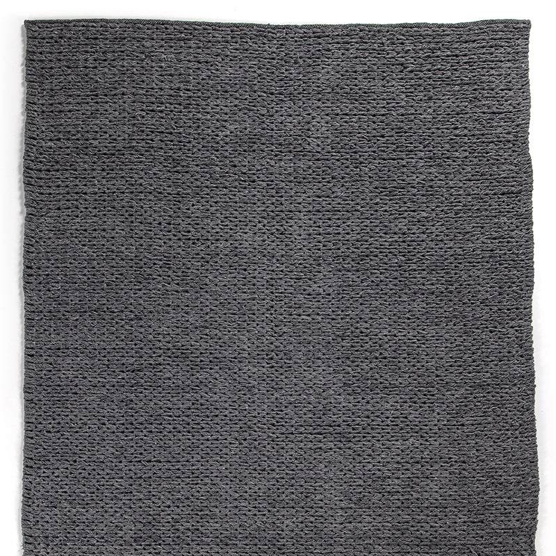 Alvia Willow Outdoor Rug in Heathered Charcoal (60' x 0.5' x 96')