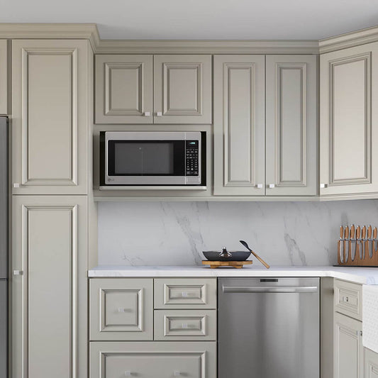 crestline-antique-white-10x10-kitchen-cabinets