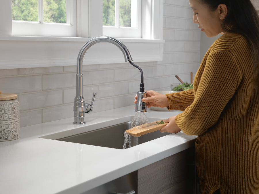 Broderick Pull-Down Kitchen Faucet in Arctic Stainless