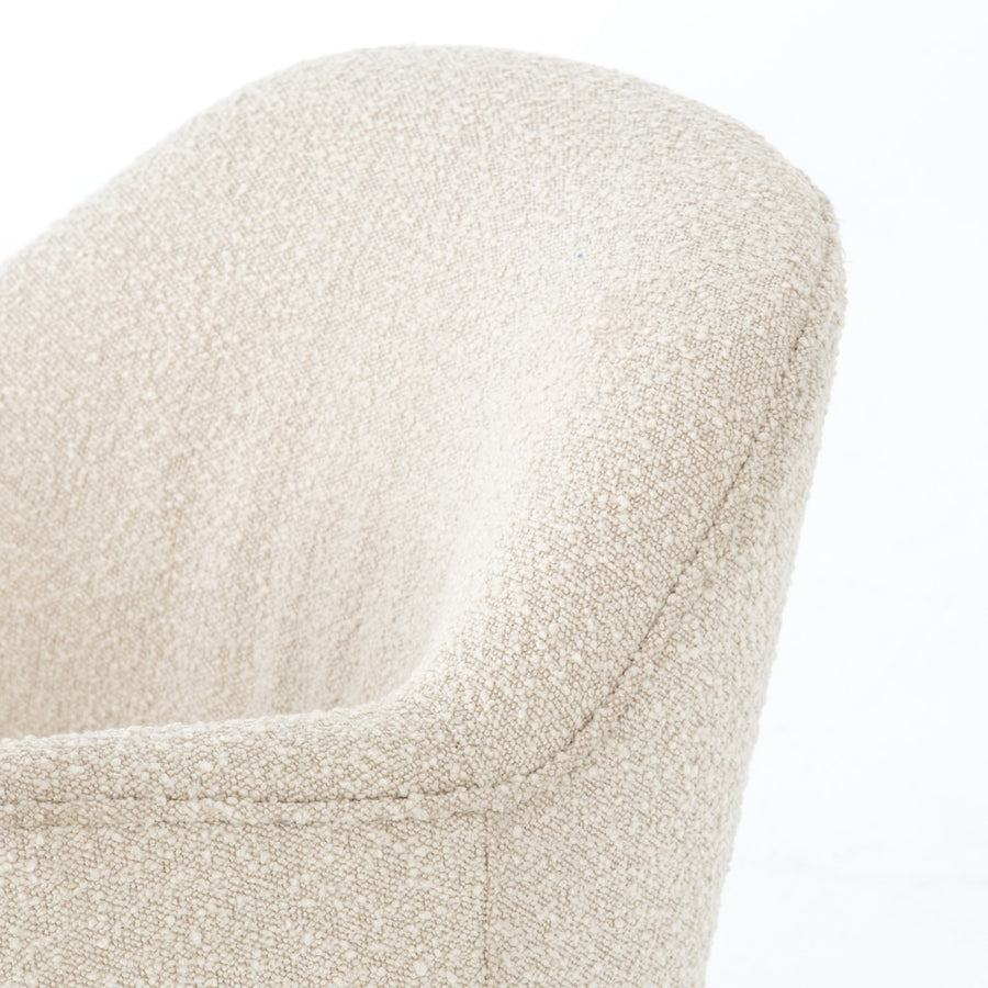 Westgate Chair in Distressed Natural & Knoll Natural (26' x 31.5' x 31')