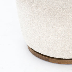 Westgate Chair in Distressed Natural & Knoll Natural (26' x 31.5' x 31')