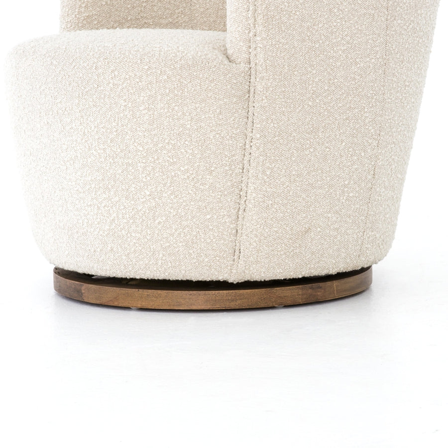 Westgate Chair in Distressed Natural & Knoll Natural (26' x 31.5' x 31')