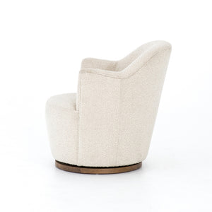 Westgate Chair in Distressed Natural & Knoll Natural (26' x 31.5' x 31')