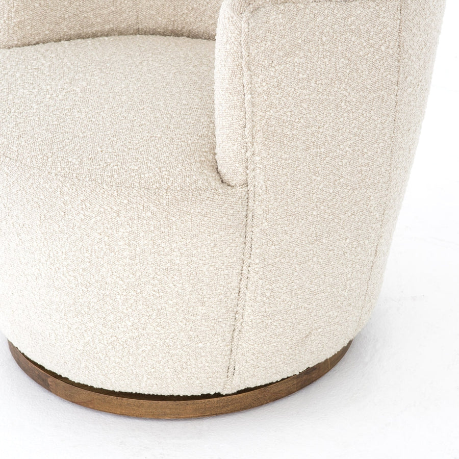 Westgate Chair in Distressed Natural & Knoll Natural (26' x 31.5' x 31')