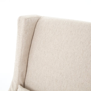 Easton Chair in Jette Linen (28' x 35.75' x 43')