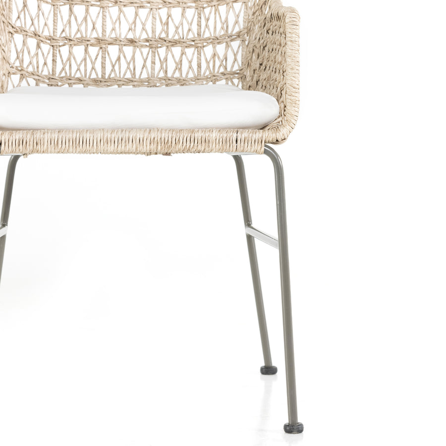 Grass Roots Outdoor Dining Chair in Stinson White & Grey Bronze (22' x 26' x 35.25')