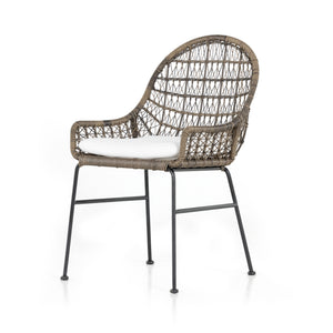 Grass Roots Outdoor Dining Chair in Stinson White & Natural Black (22' x 26' x 35.25')