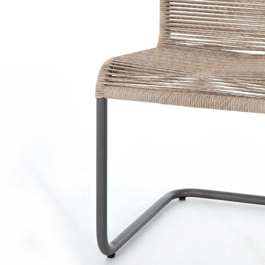 Grass Roots Outdoor Dining Chair in Gunmetal & Vintage White (19' x 23.5' x 33')