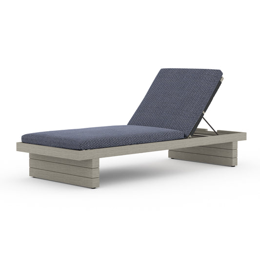 Solano Outdoor Chaise in Faye Navy & Weathered Grey (31.5" x 78.75" x 14.25")