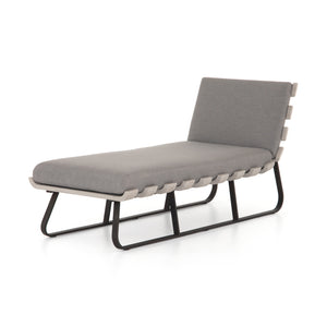 Solano Outdoor Chaise in Bronze & Charcoal (67' x 28.5' x 32.75')