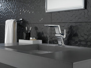 Pivotal 9.81' Towel Bar in Chrome