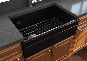 Vigneto 30' x 19' x 10' Single-Basin Farmhouse Apron Front Kitchen Sink in Black