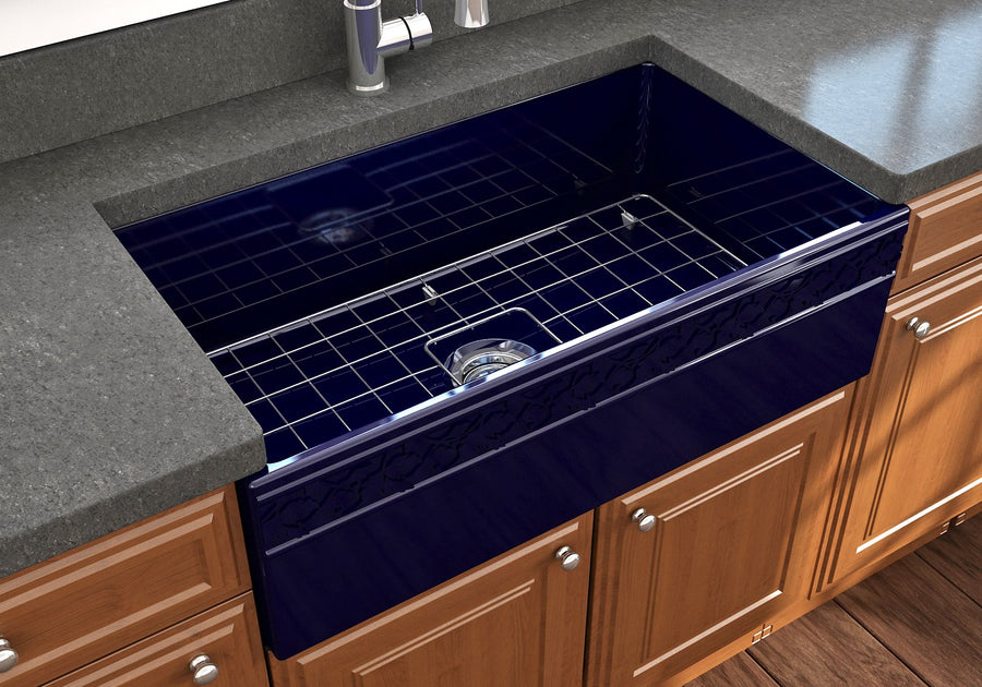 Vigneto 33' x 19' x 10' Single-Basin Farmhouse Apron Front Kitchen Sink in Sapphire Blue