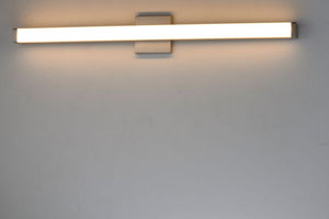 Spec Vanity 30' Single Light Vanity Lighting in Satin Nickel