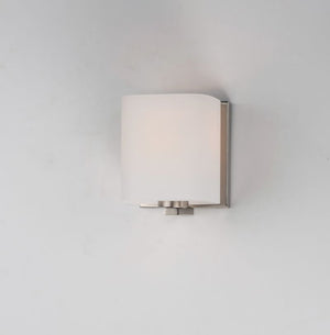 Wrap 4.75' Single Light Vanity Lighting in Satin Nickel