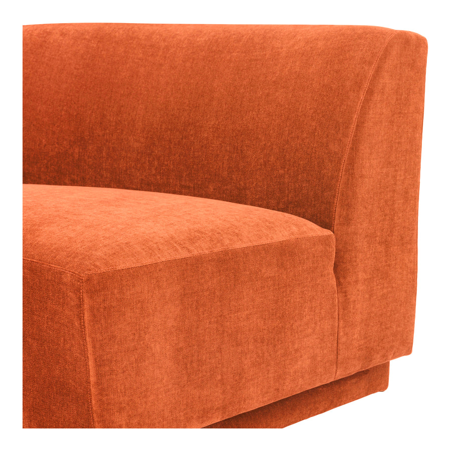 Moe's Home Yoon Living Room Chair in Fired Rust (32.25' x 43.5' x 36.5') - JM-1020-06