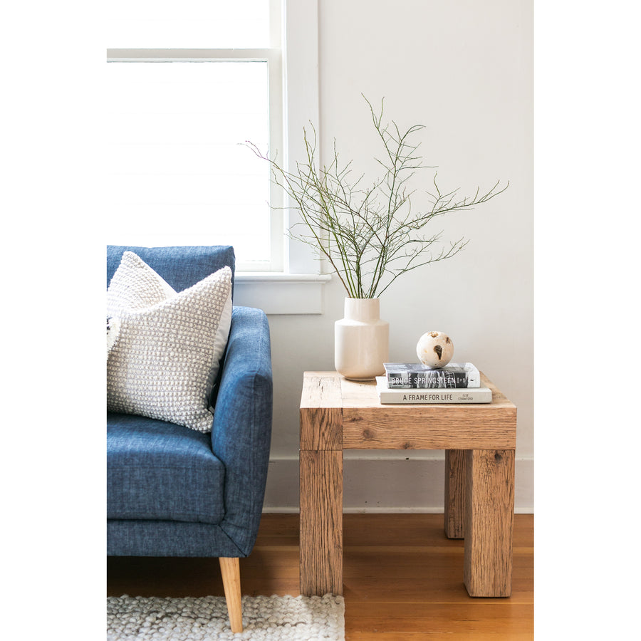 Moe's Home Evander End Table in Natural (20' x 22' x 22') - VL-1059-24