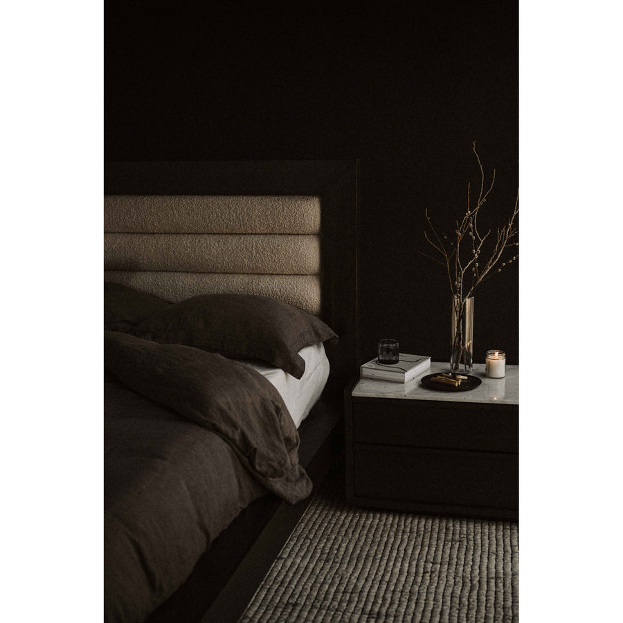 Moe's Home Ashcroft Bed in Grey (48' x 72' x 87') - ZT-1030-25