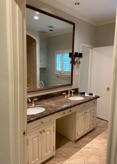 Nancy's traditional styled bathroom before remodel