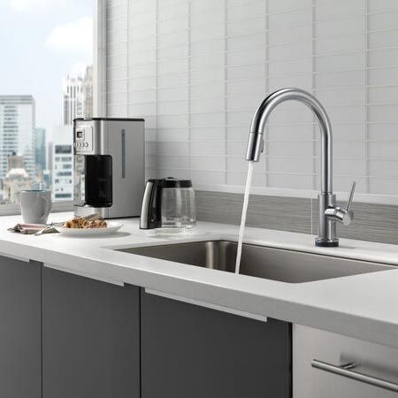Delta  Trinsic Pull-Down Kitchen Faucet in Arctic Stainless with Touch and Voice Control
